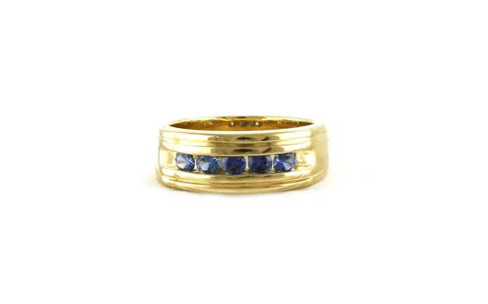 content/products/Channel-set Montana Yogo Sapphire Groove Edge Men's Ring in Yellow Gold (0.75cts TWT) scale