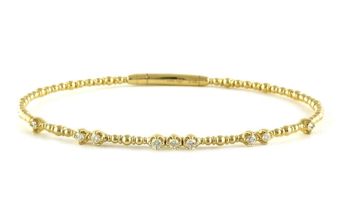 content/products/3-Stone Cluster Diamond Station Flexi Bangle Bracelet in Yellow Gold (0.28cts TWT)