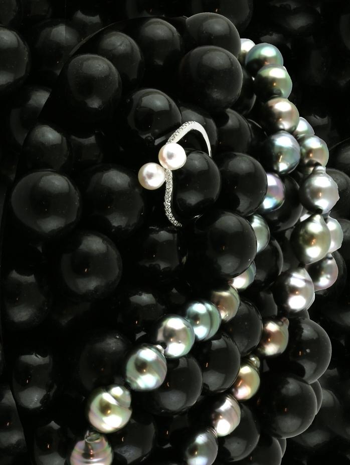 Pearl Necklaces 10% Off