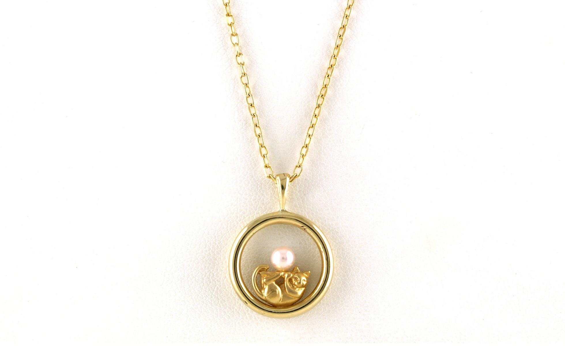 Estate Piece: Kitty Circle Pearl Necklace in Yellow Gold