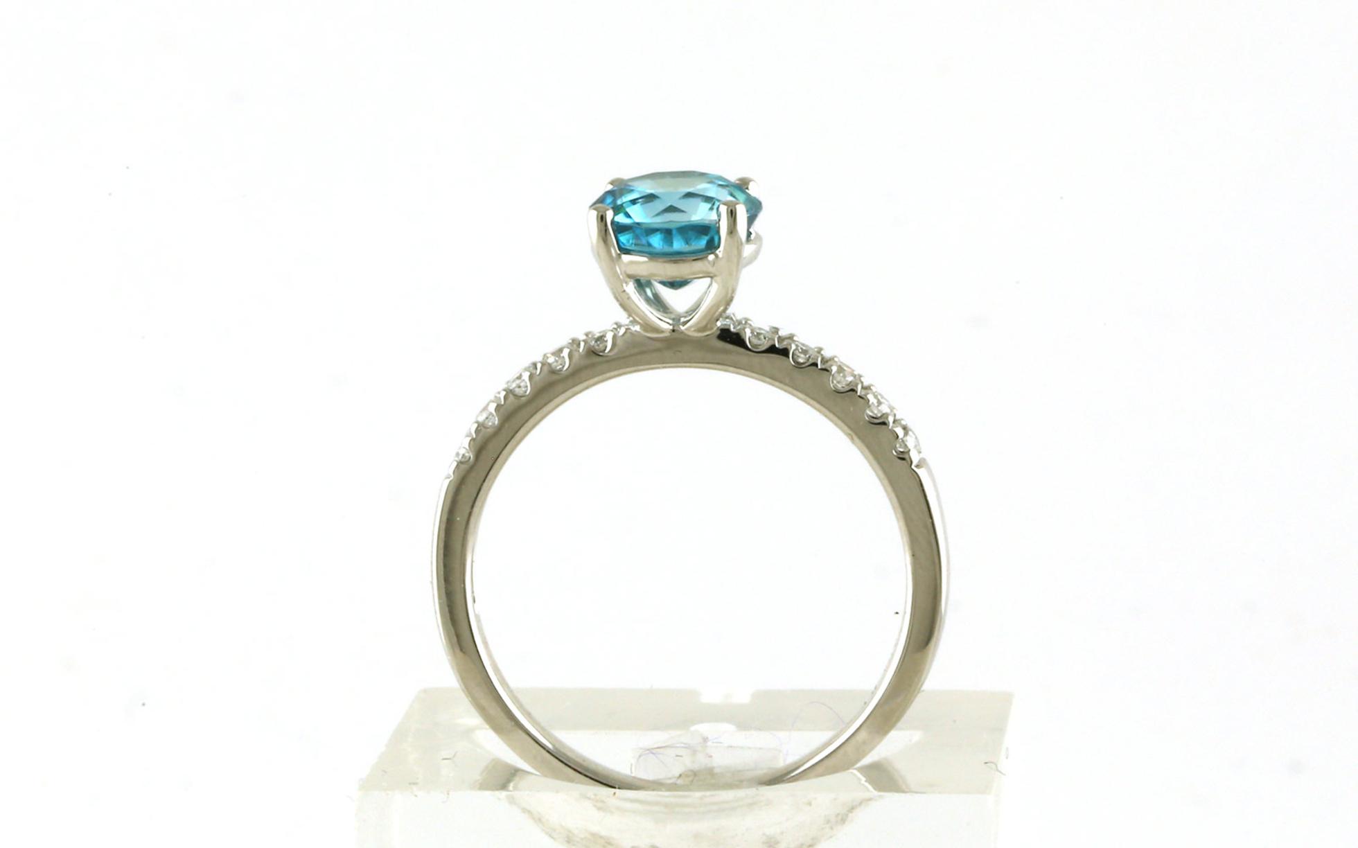Blue Zircon and Diamond Ring in White Gold (2.80cts)