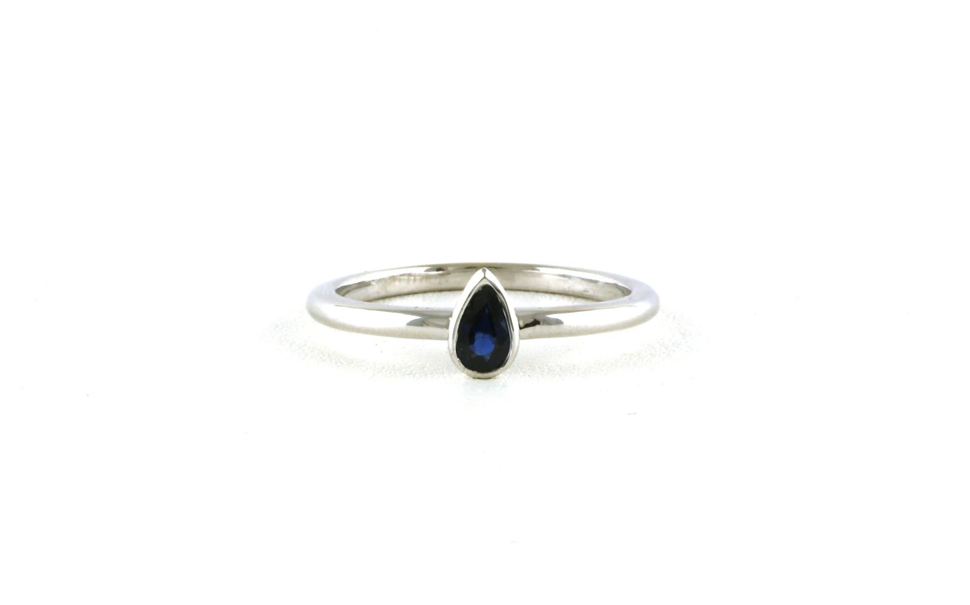 Solitaire Bezel-set Pear-cut Sapphire Ring in White Gold (0.24cts)