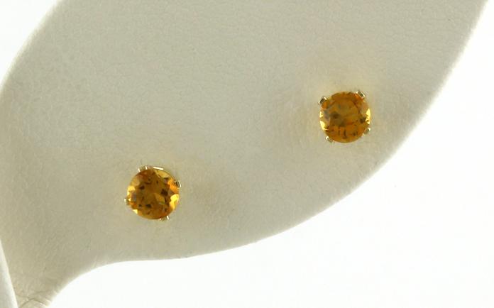 content/products/Citrine Birthstone Stud Earrings in Yellow Gold (4 mm)