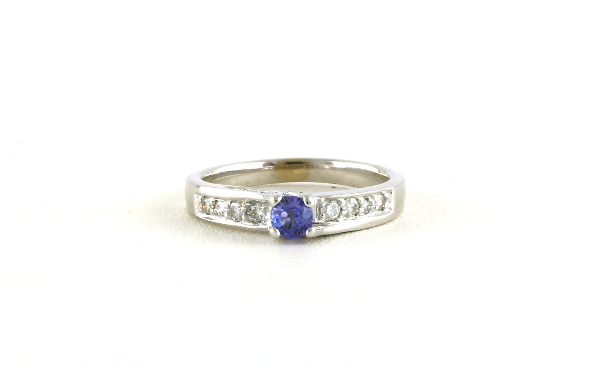 Twist Tanzanite and Diamonds Ring in White gold (0.25cts)