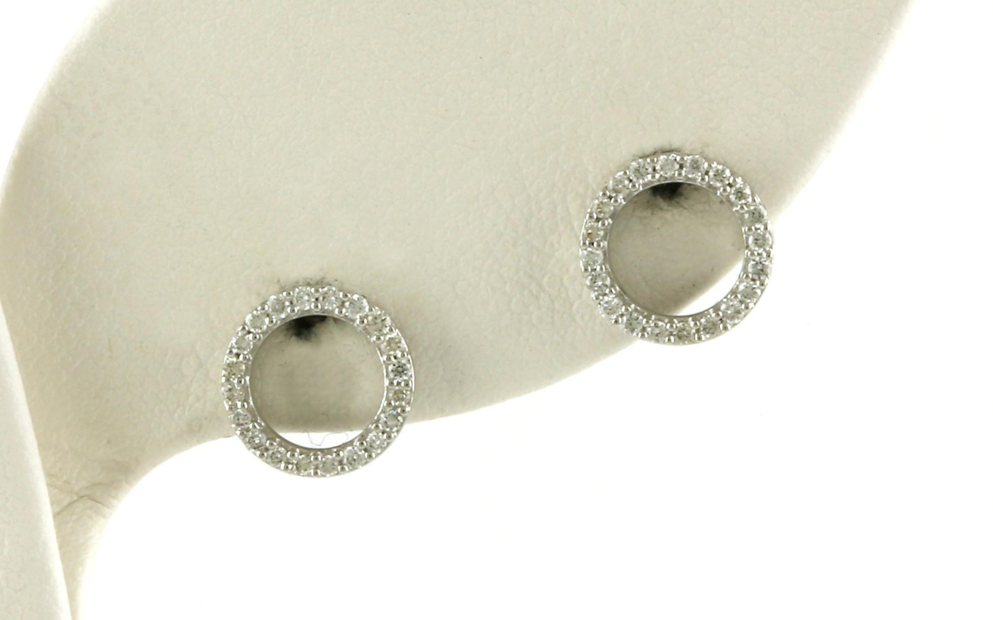 Pave Circle Diamond Stud Earrings in White Gold (0.20cts TWT)