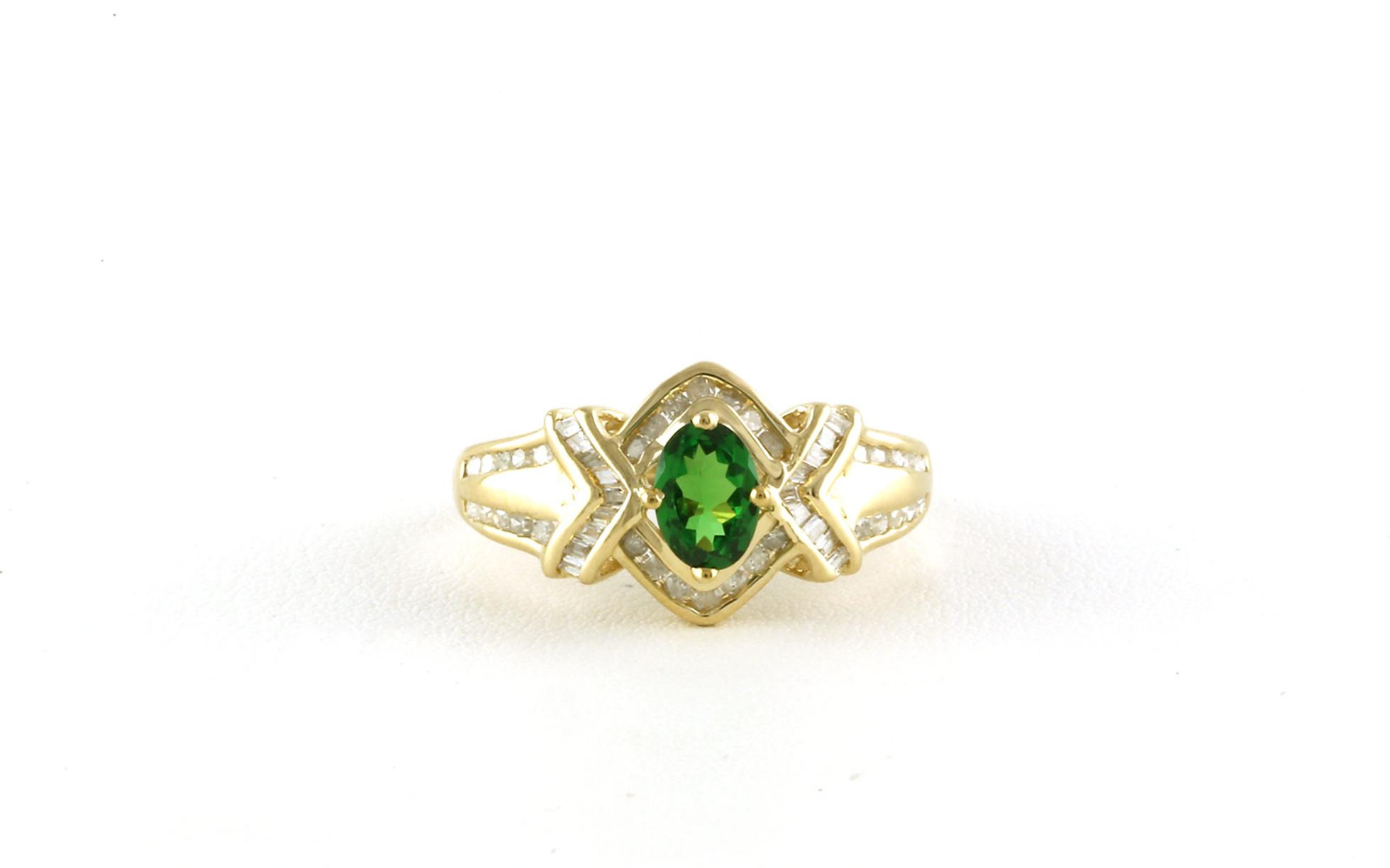 Estate Piece: Overlapping V Oval Tsavorite Garnet and Diamond Ring in Yellow Gold (0.90cts TWT)
