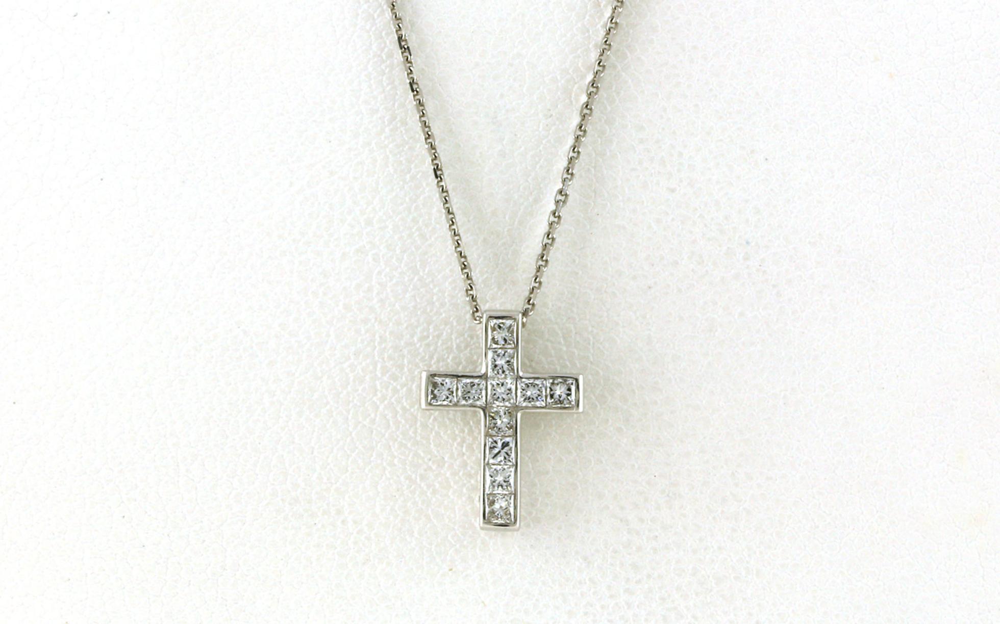 11-Stone Channel-set Diamond Cross Necklace in White Gold (0.36cts TWT)