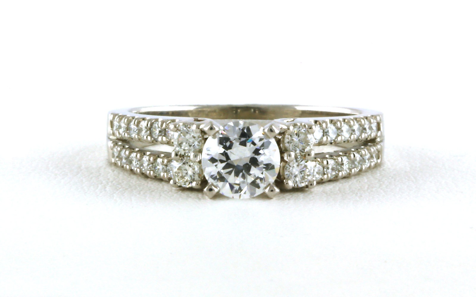 Split Shank Diamond Engagement Ring Mounting in White Gold