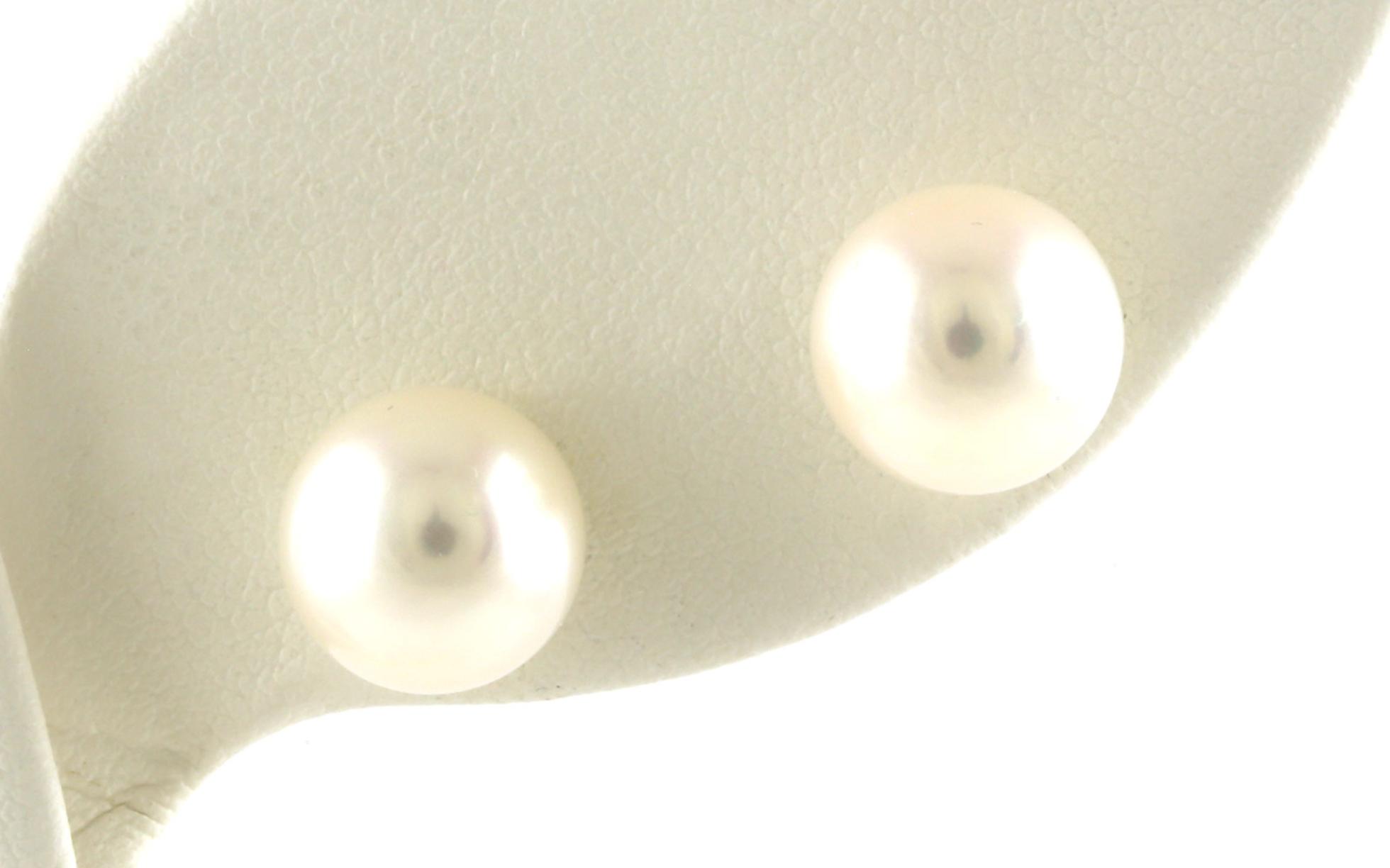 Pearl Stud Earrings in Yellow Gold (9 - 9.5 mm)