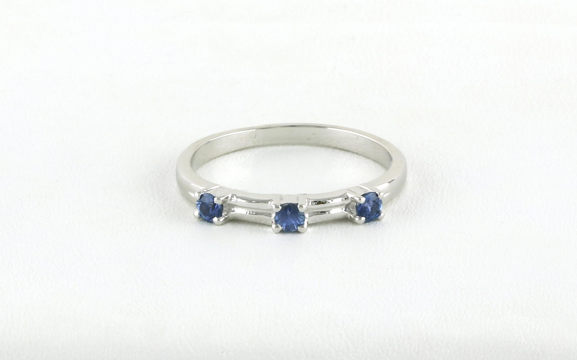 3-Stone Spaced Montana Yogo Sapphire Ring with Engraving Details in Sterling Silver (0.23cts TWT)