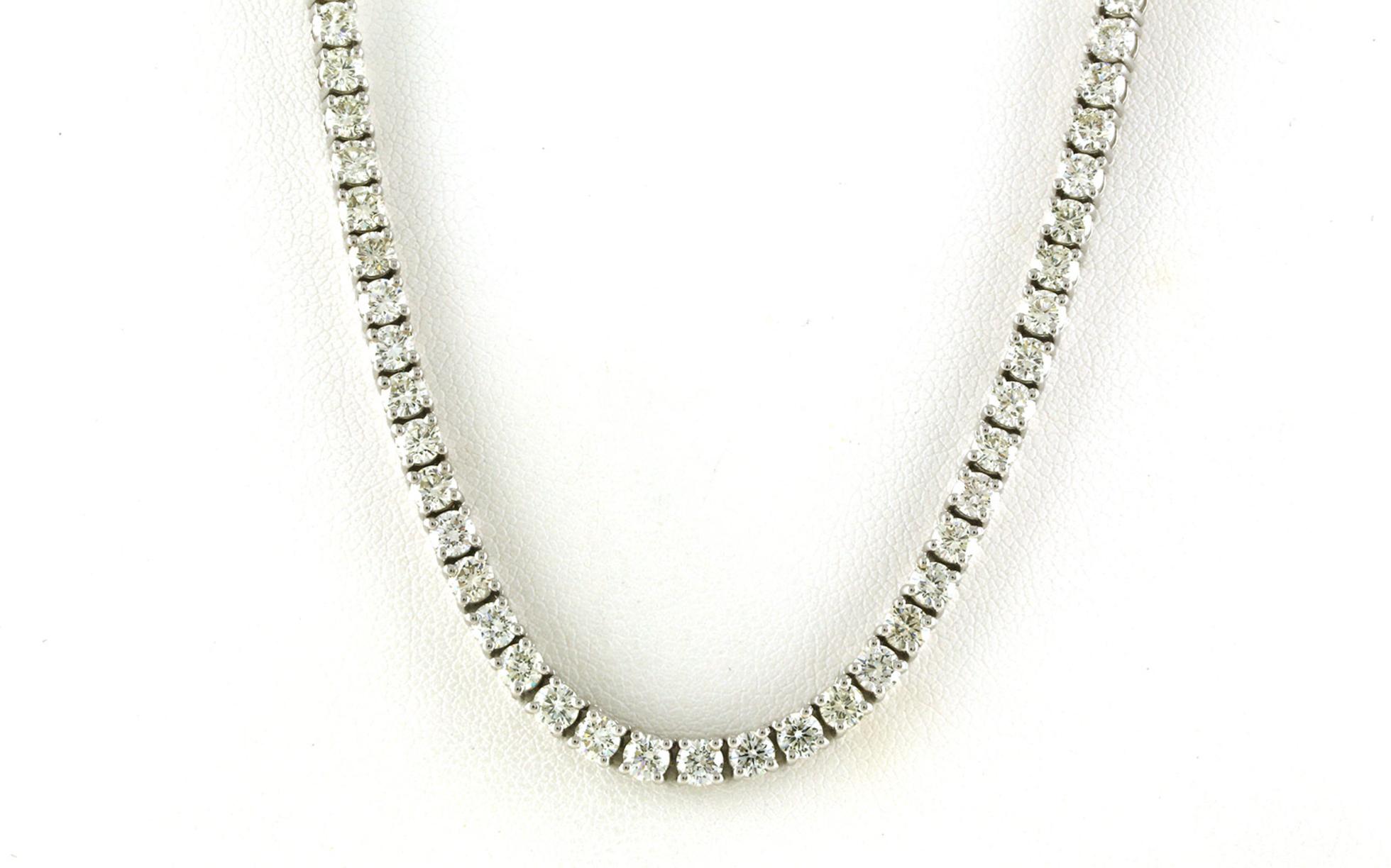 Riviera-style Diamond Necklace in White Gold (16.63cts TWT)