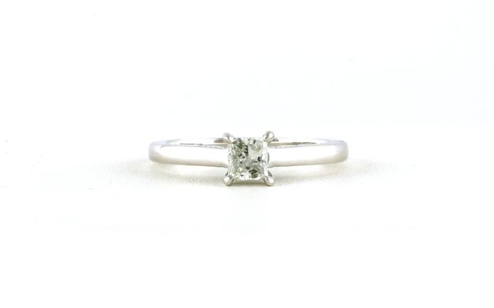 content/products/Solitaire-style Princess-cut Diamond Engagement Ring with Engraving Details on Side in White Gold (0.53cts)