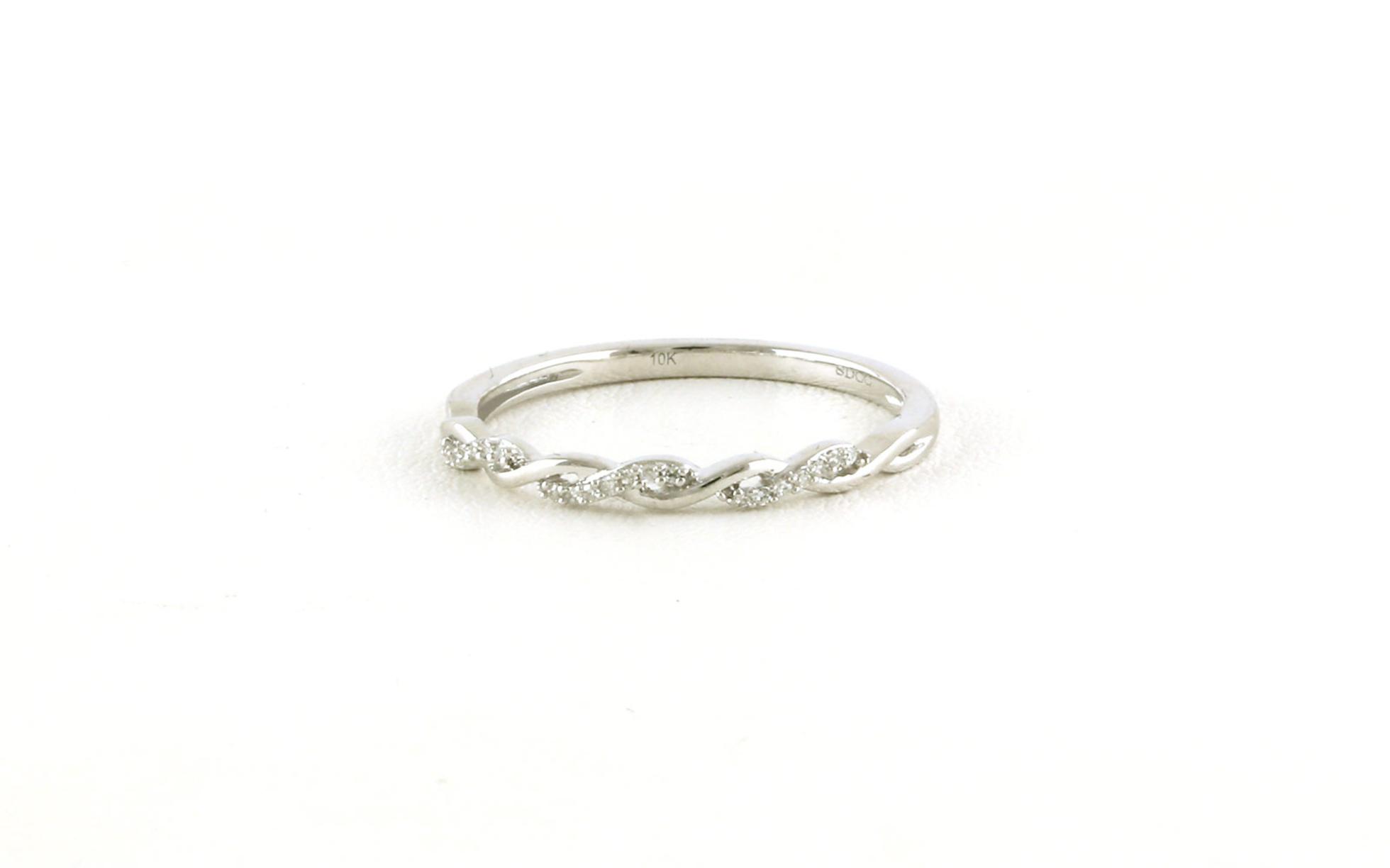 Twisted-style Pave Diamonds Band in White Gold (0.05cts TWT)
