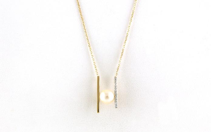 content/products/Double Bar-style Freshwater Pearl Necklace with Diamonds in Yellow Gold (6.50mm)