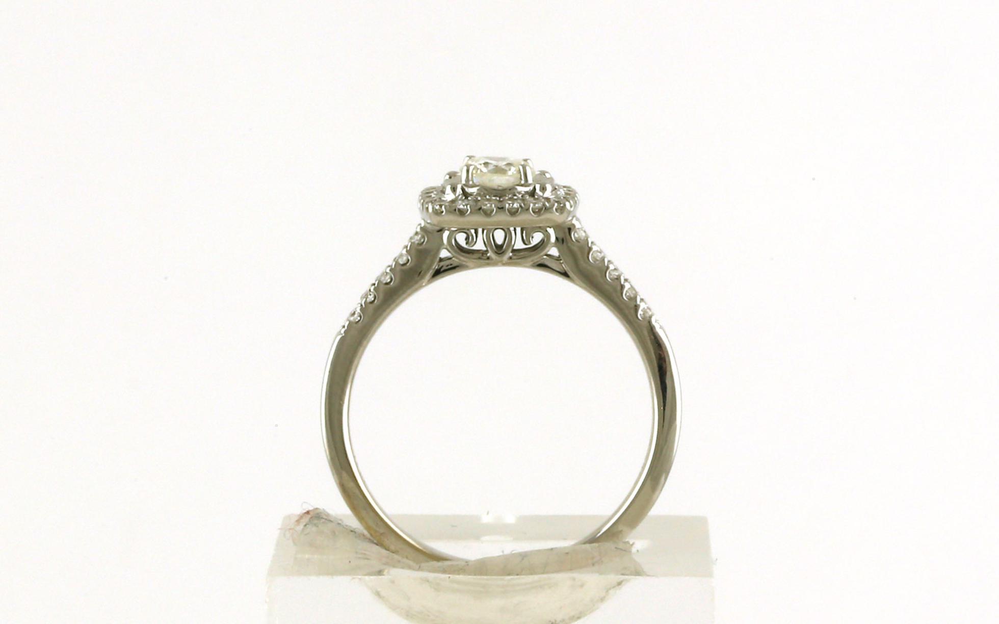 Halo-style Illusion-set Diamond Engagement Ring in White Gold (0.32cts)
