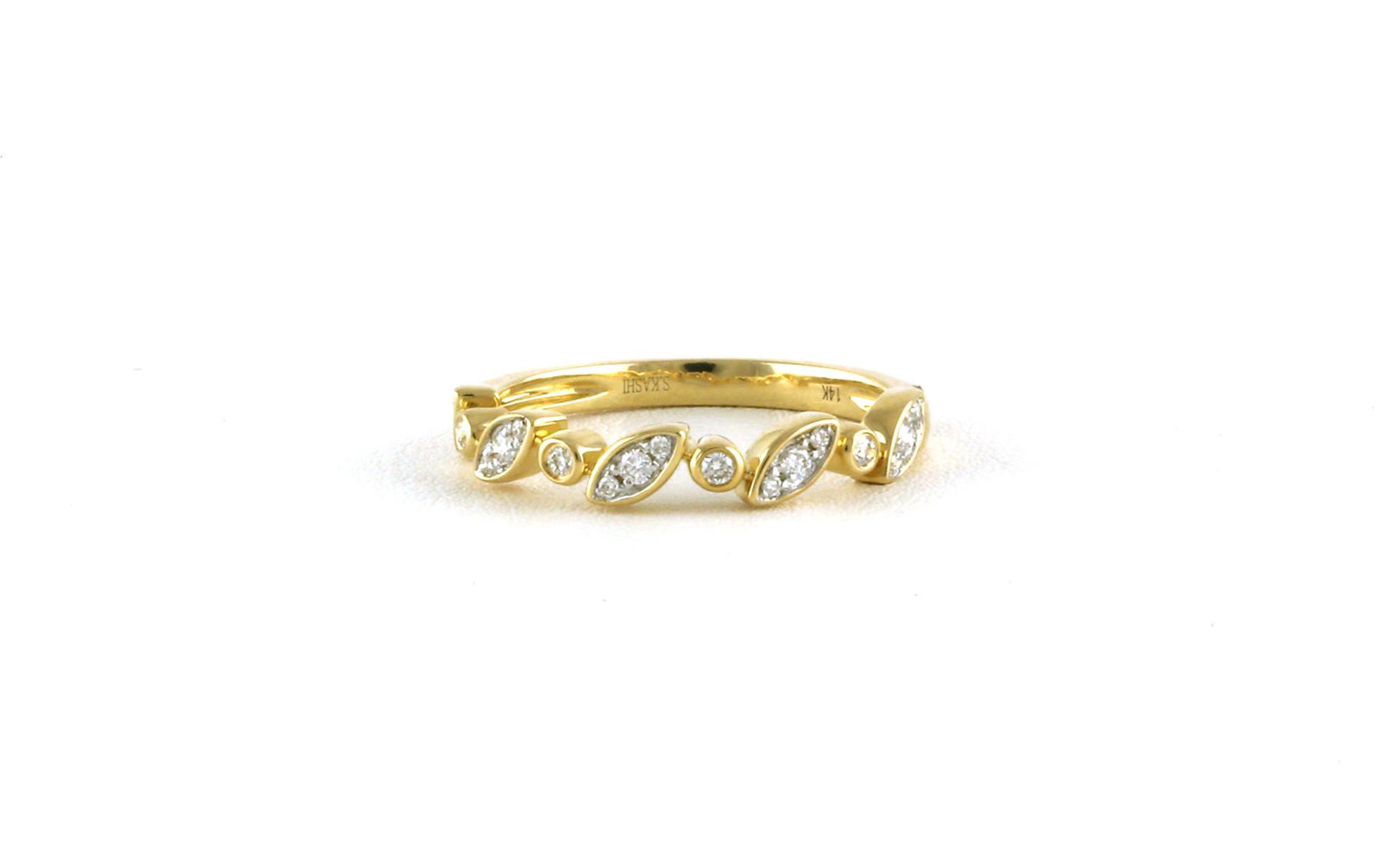 Marquis and Round-shape Diamond Band in Yellow Gold (0.19cts TWT)