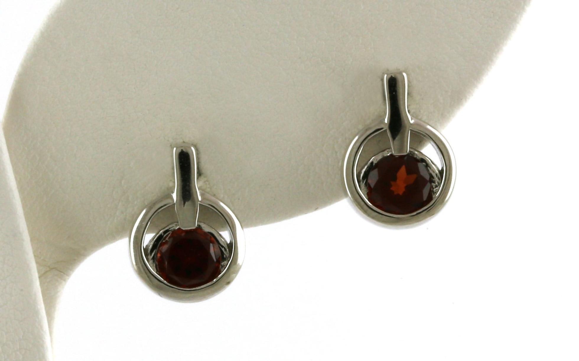 Circle-style Garnet Stud Earrings in Sterling Silver (1.20cts TWT)