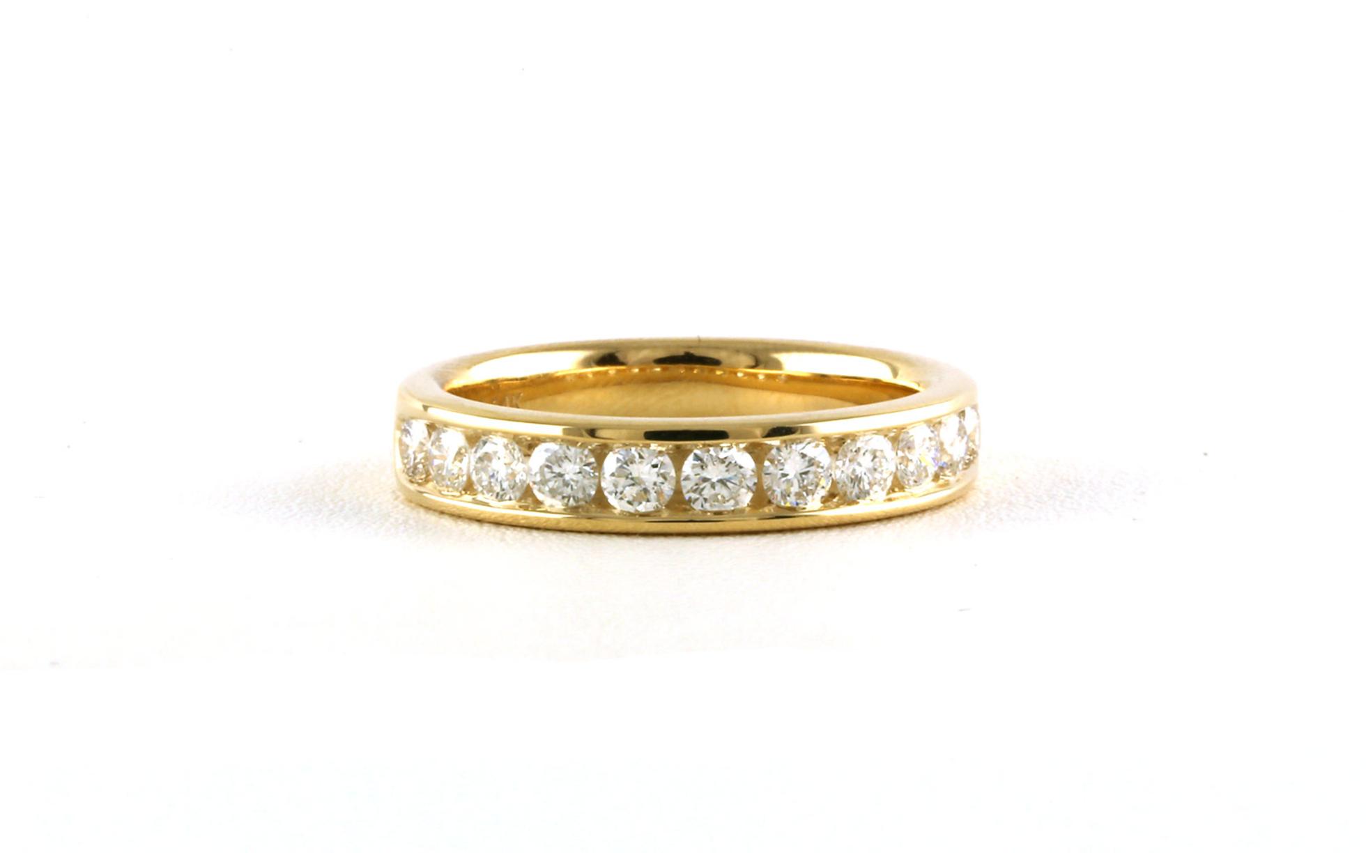 11-Stone Channel-set Wedding Band with Diamonds in Yellow Gold (0.75cts TWT)