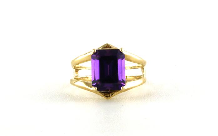 content/products/Estate Piece: Split Shank Emerald-cut Amethyst Ring in Yellow Gold (3.00cts)