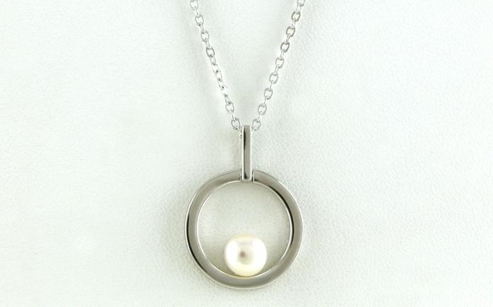 content/products/Circle Pearl Pendant in Sterling Silver
