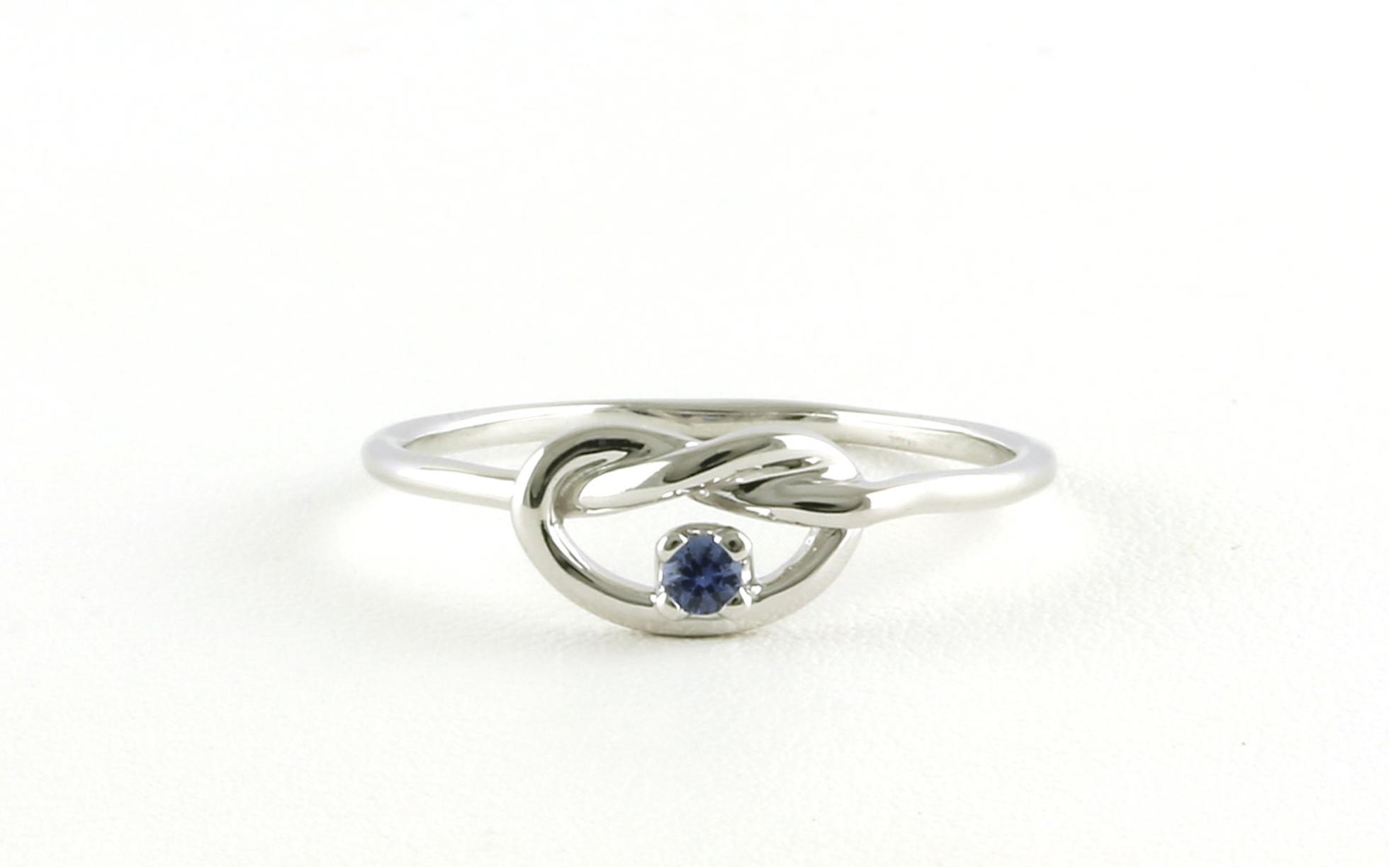 Knot Montana Yogo Sapphire Ring in Sterling Silver (0.05cts TWT)
