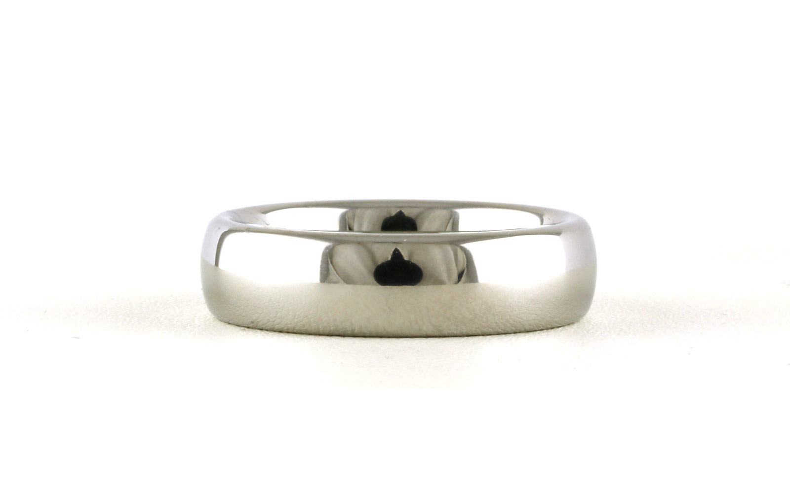 Comfort Fit Wedding Band with Polished Finish in Serinium (sz 11.5)