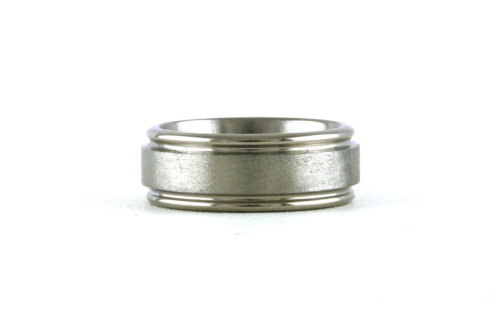 Flat Comfort Fit Groove Edge Wedding Band with Satin Finish in Titanium (sz 8)