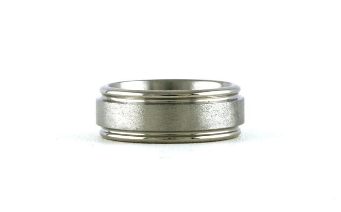 content/products/Flat Comfort Fit Groove Edge Wedding Band with Satin Finish in Titanium (sz 8)