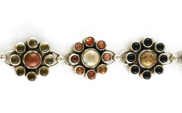 content/products/Estate Piece: Bezel-set Flower Cluster Link Bracelet in Sterling Silver