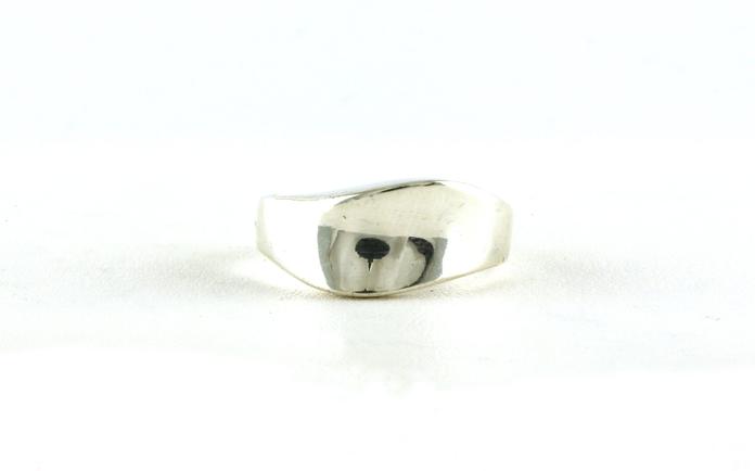 content/products/Estate Piece: Indented Wavy Ring in Sterling Silver