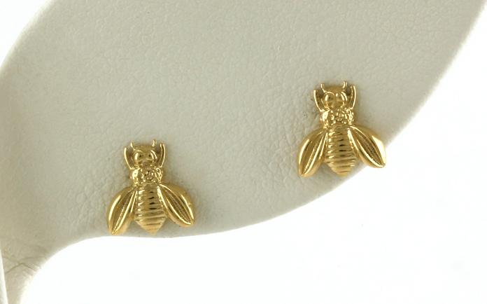 content/products/Bumblebee Stud Earrings in Yellow Gold