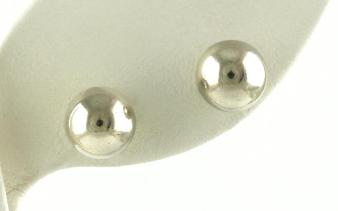 content/products/Estate Piece: Hollow Ball Stud Earrings in Sterling Silver