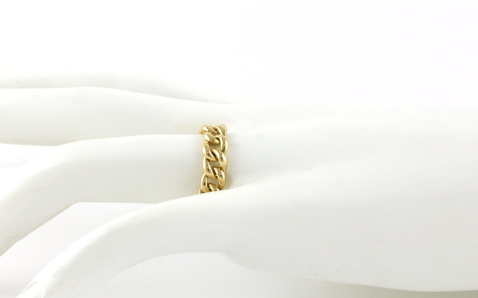 Curb-style Chain Link Ring in Yellow Gold