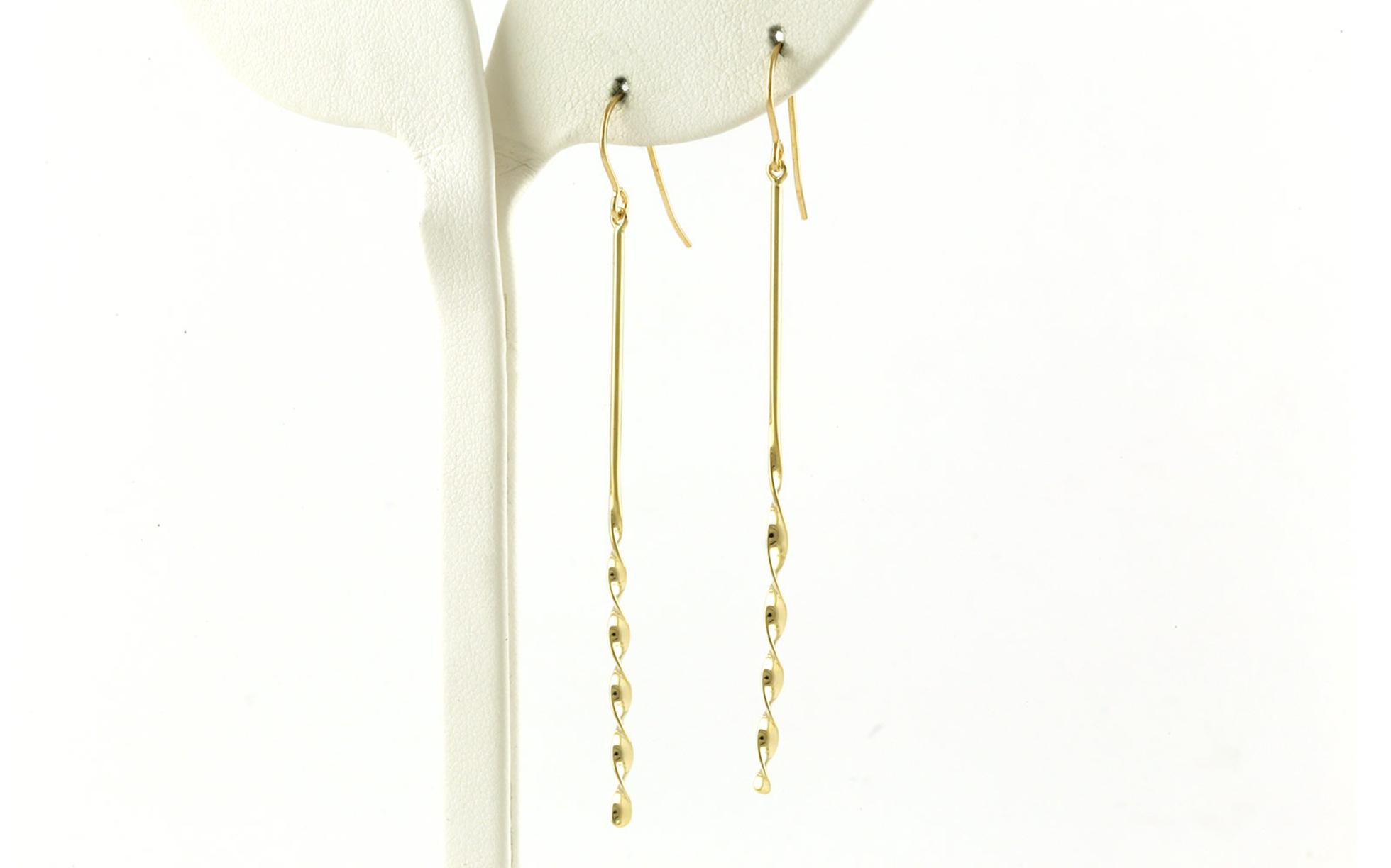 Twisted-style Long Dangle Earrings in Yellow Gold