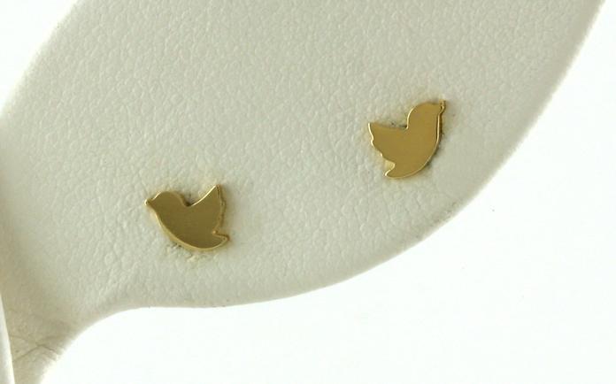 content/products/Sparrow Stud Earrings in Yellow Gold