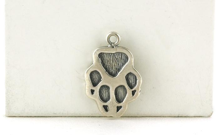 content/products/Estate Piece: Pawprint Charm in Sterling Silver