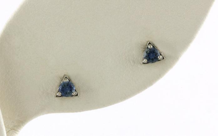 content/products/Triangle Montana Sapphire Stud Earrings in White Gold (0.28cts TWT)