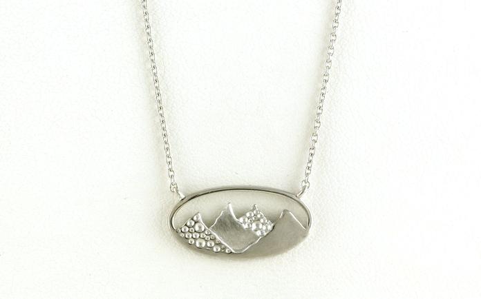 content/products/Oval Mountain Range Necklace on Split Chain with Satin Finish in Sterling Silver