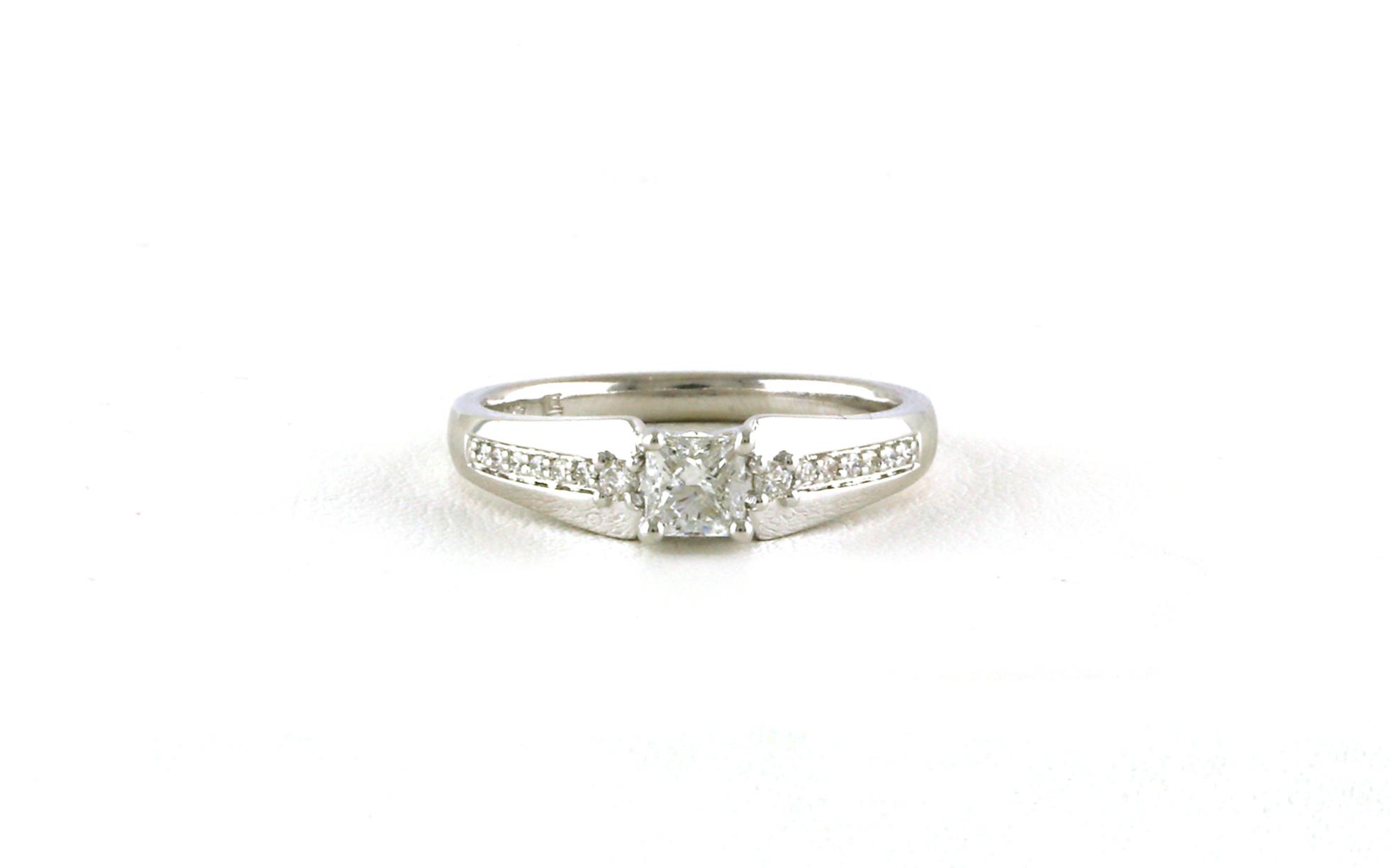 Wide Princess-cut Diamond Ring with Inset Accent Diamonds in White Gold (0.39cts)