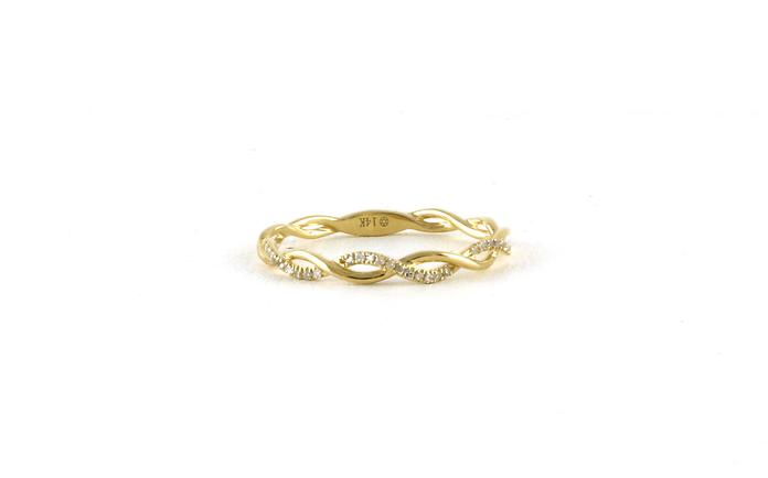 content/products/Twisted Pave Band with Diamonds in Yellow Gold (0.07cts TWT)