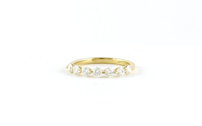 content/products/7-Stone Shared Single Prong Diamond Wedding Band in Yellow Gold (0.79cts TWT)