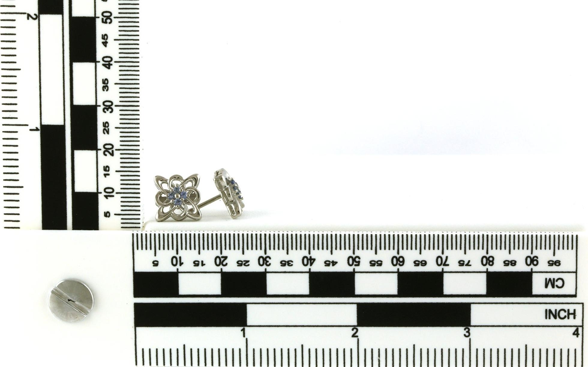 4-Stone Cluster Swirl Flower Montana Yogo Sapphire Stud Earrings in Sterling Silver (0.24cts TWT) scale