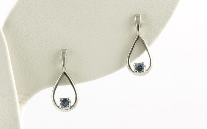 content/products/Petite Open Teardrop Montana Yogo Sapphire Stud Earrings in Sterling Silver (0.08cts TWT)