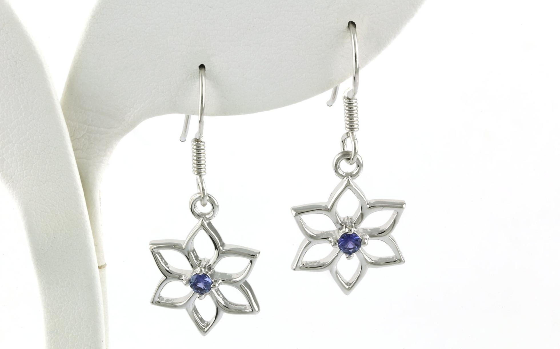 Flower Montana Yogo Sapphire Dangle Earrings in Sterling Silver (0.18cts TWT)