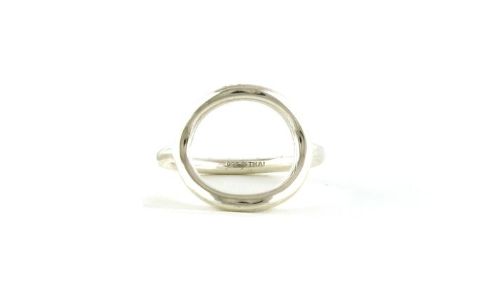 content/products/Estate Piece: Open Circle Ring in Sterling Silver