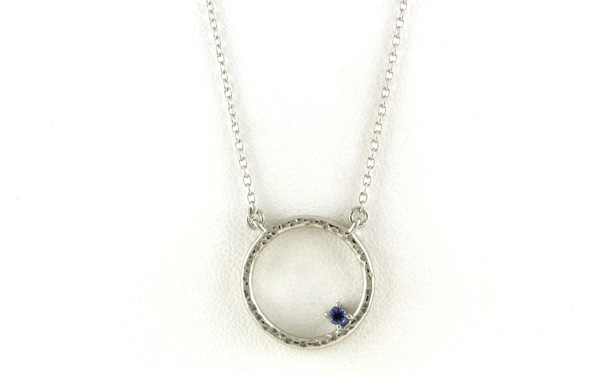 Circle Montana Yogo Sapphire Necklace with Hammered Finish in Sterling Silver (0.05cts)