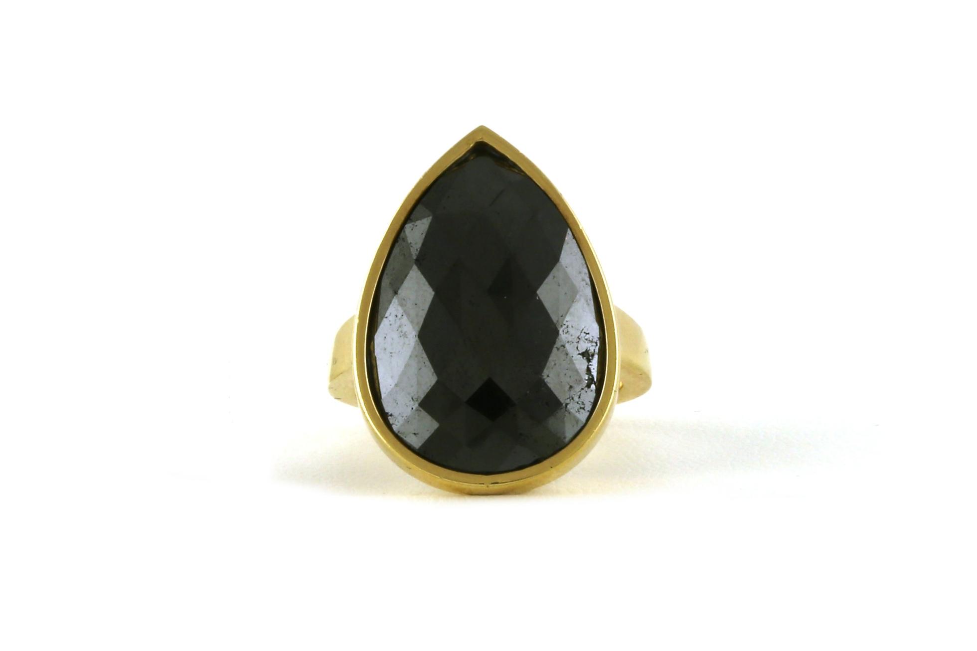 Bezel-set Pear-cut Black Diamond Fashion Ring in Yellow Gold (11.67ct)