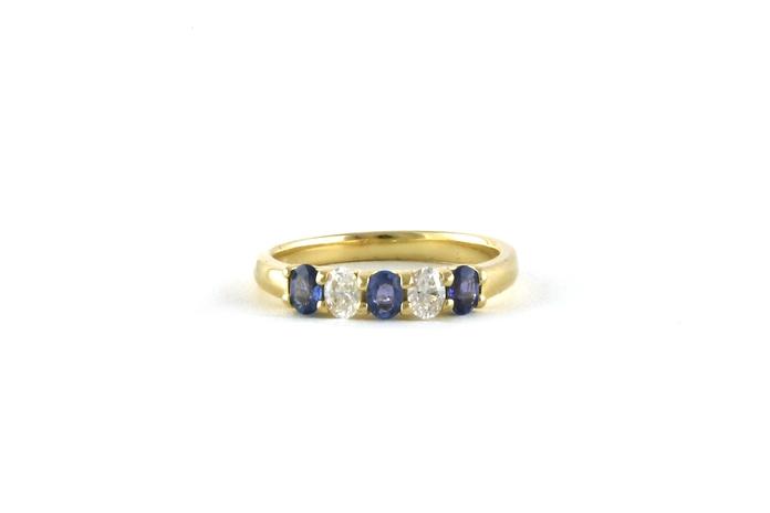 content/products/5-Stone Prong-set Montana Yogo Sapphire and Diamond Ring in Yellow Gold (0.85cts TWT)