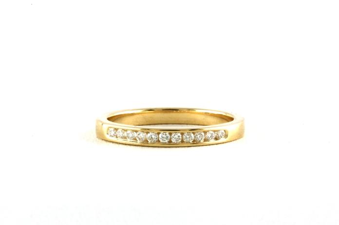 content/products/11-Stone Channel-set Diamond Wedding Band in Yellow Gold (0.14cts TWT)