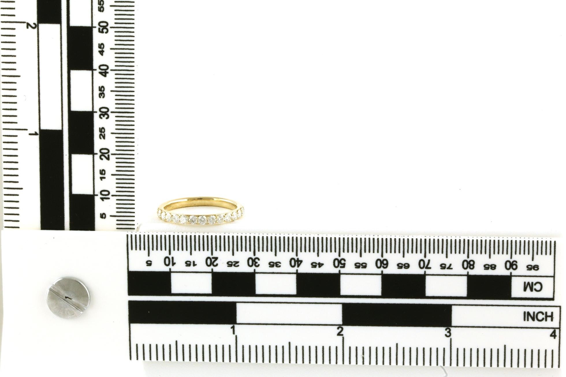 13-Stone Share-prong Diamond Wedding Band in Yellow Gold (0.50cts TWT) Scale